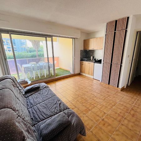 T2 ,4 Couchages ,Climatise ,Terrace ,En Face D'Aqualand ,Plage Rochelongue Agde Luaran gambar