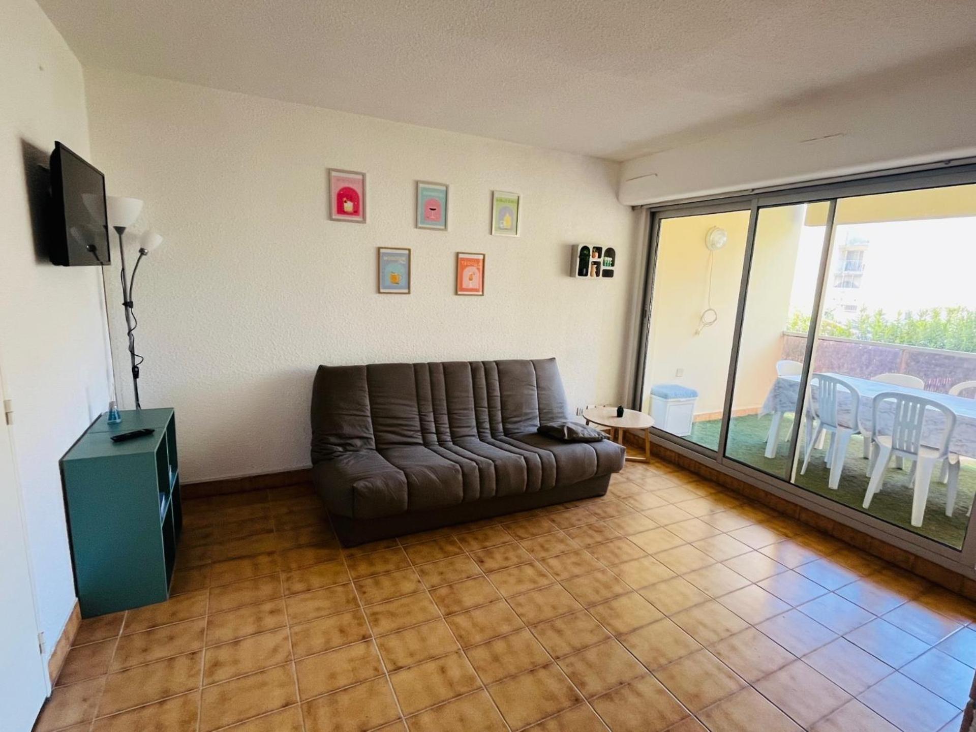 T2 ,4 Couchages ,Climatise ,Terrace ,En Face D'Aqualand ,Plage Rochelongue Agde Luaran gambar